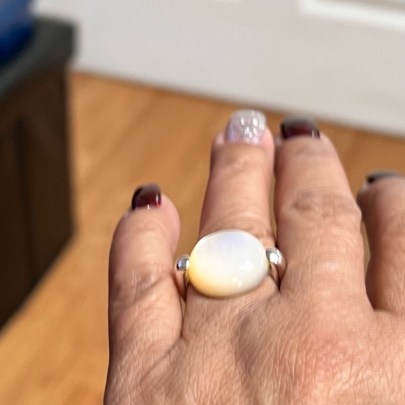 925 Sterling Silver. Shell. Ring - Picture 4 of 4